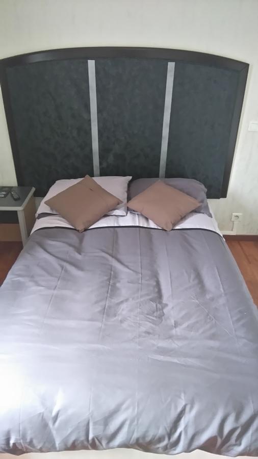 Chez Maxim Hotel Saint-Sauveur  Екстериор снимка